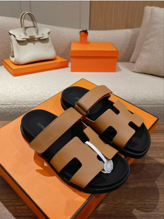 UA Hermès Chypre Sandal