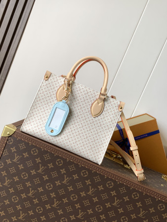 LV OnTheGo PM M15138 25x19x11.5cm
