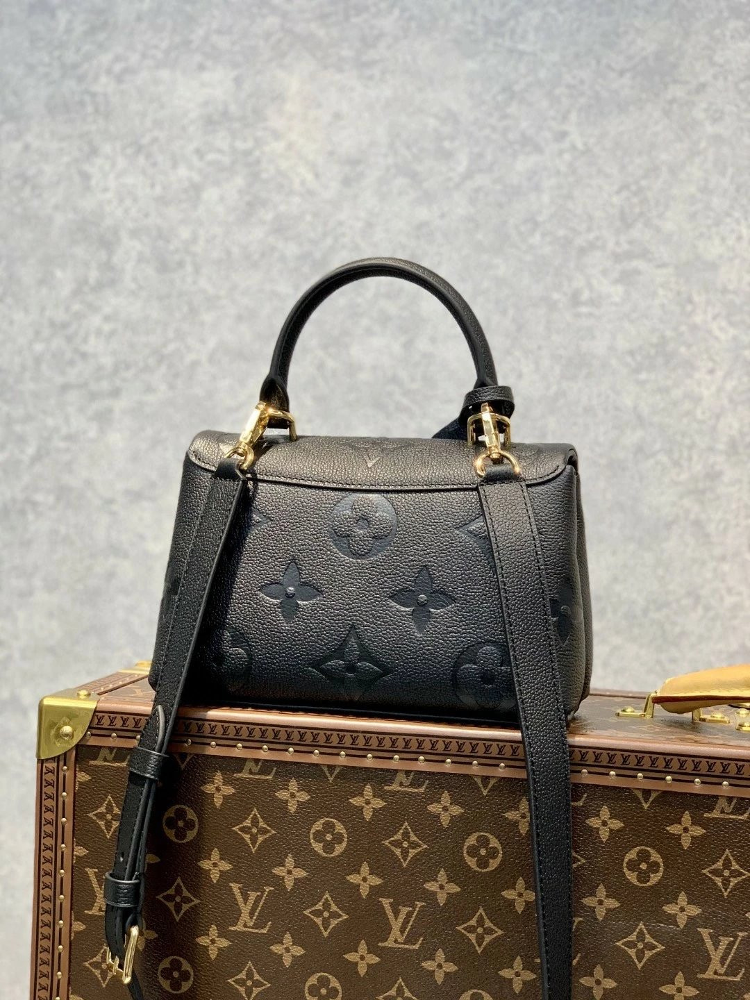 LV MADELEINE MM M45976