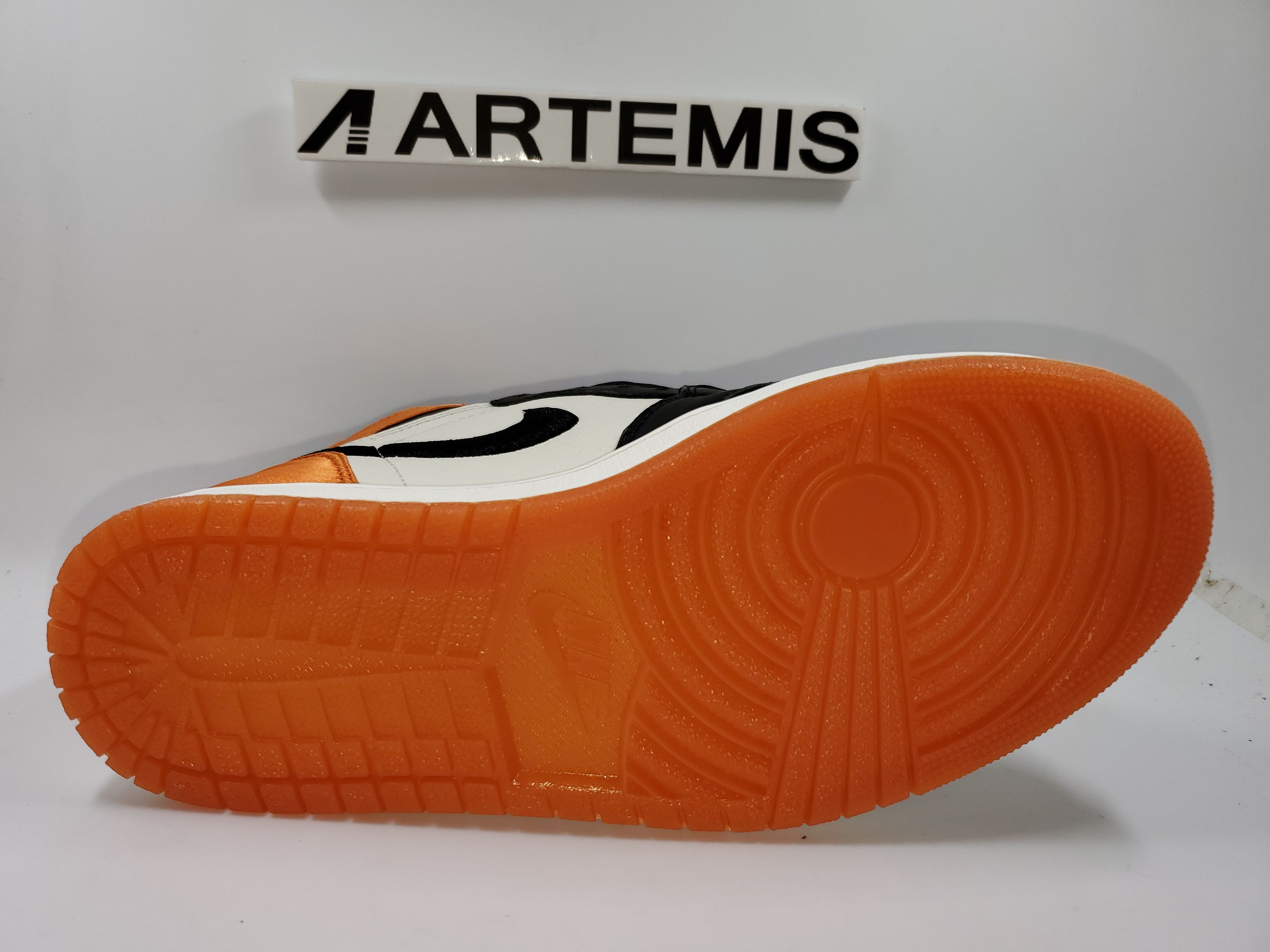 Air Jordan 1 Retro High Satin Shattered Backboard