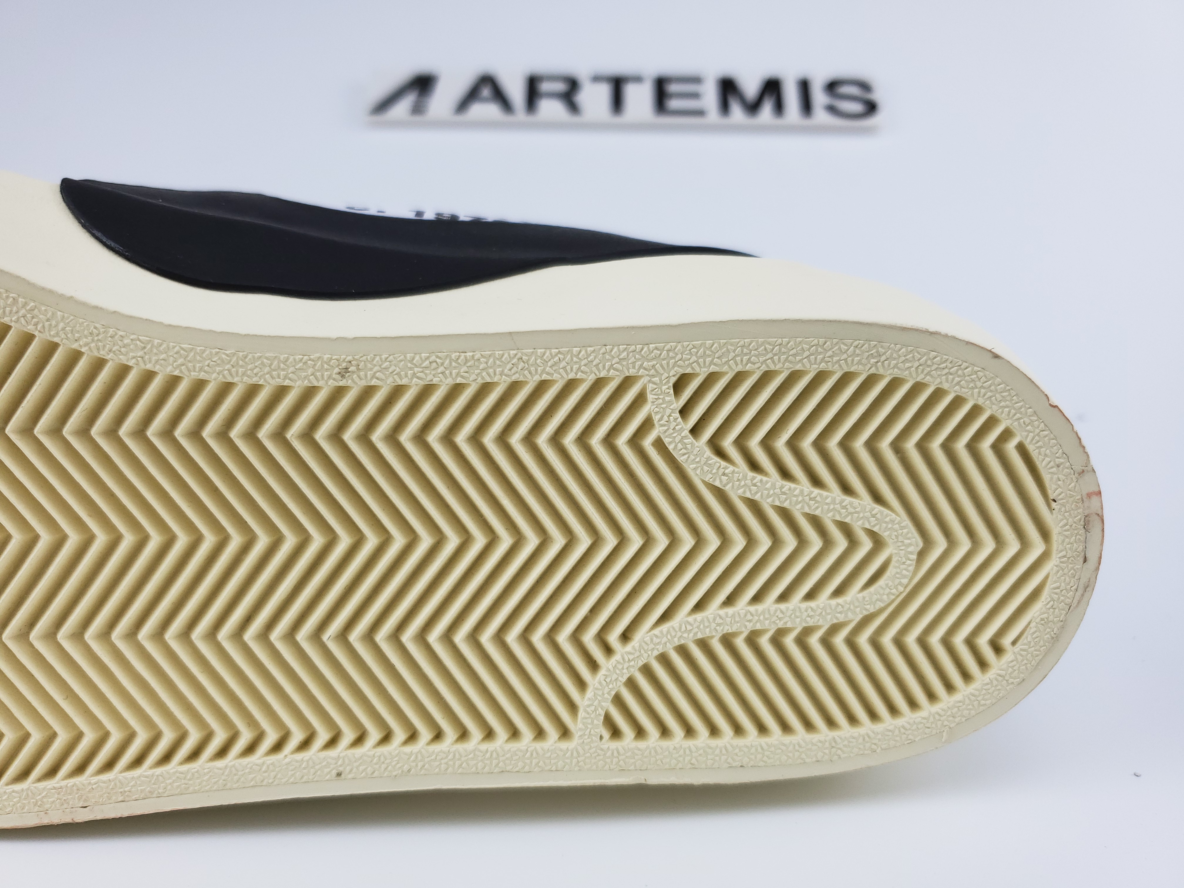 Nike Blazer Mid Off-White