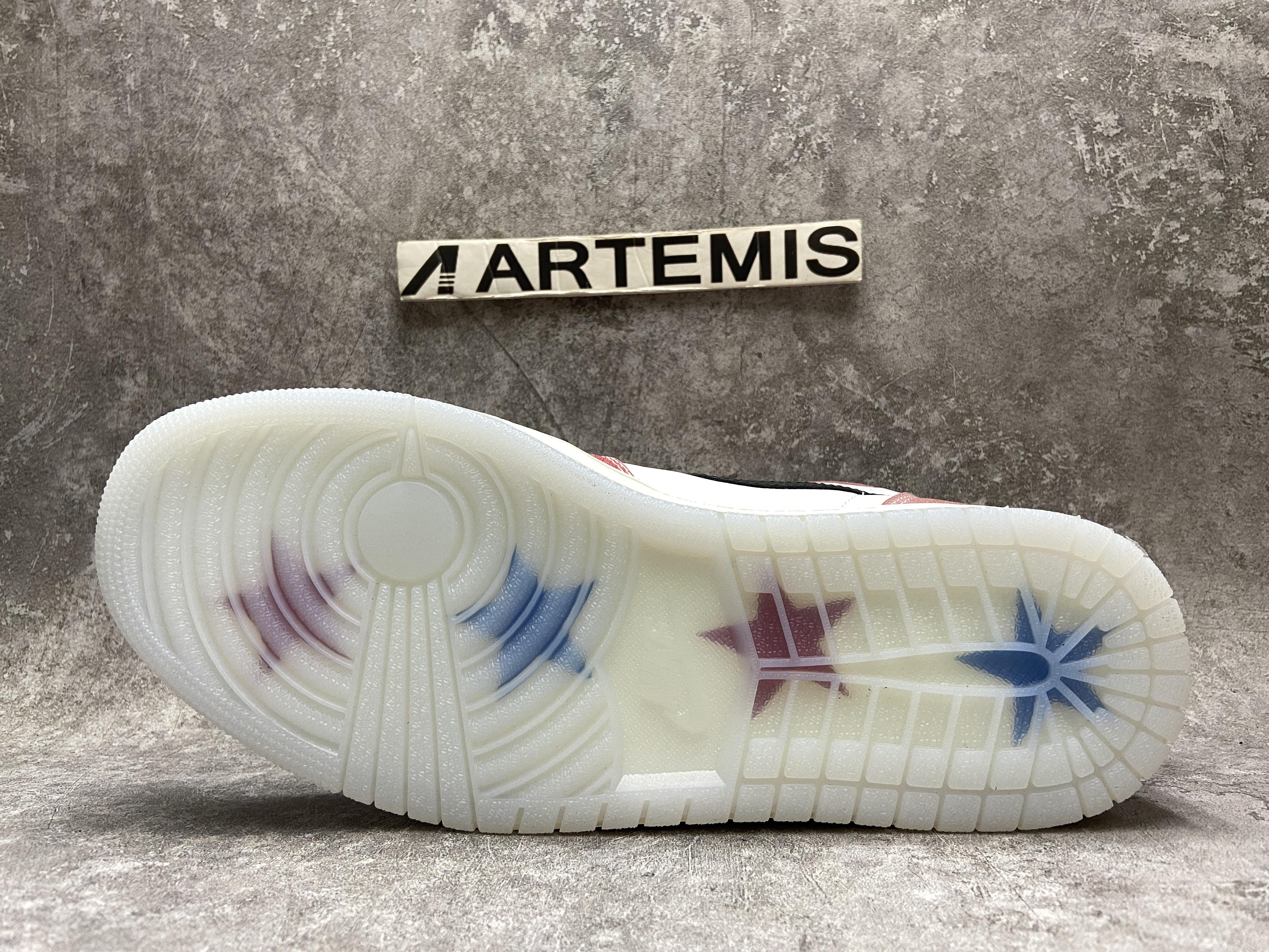 Jordan 1 Retro High Trophy Room Chicago