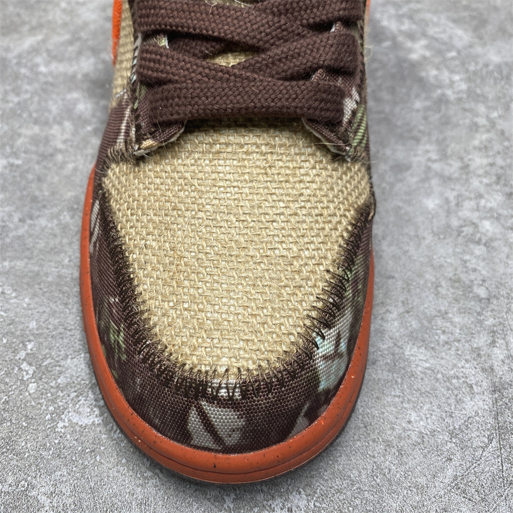 NIKE DUNK LOW PRO SB 