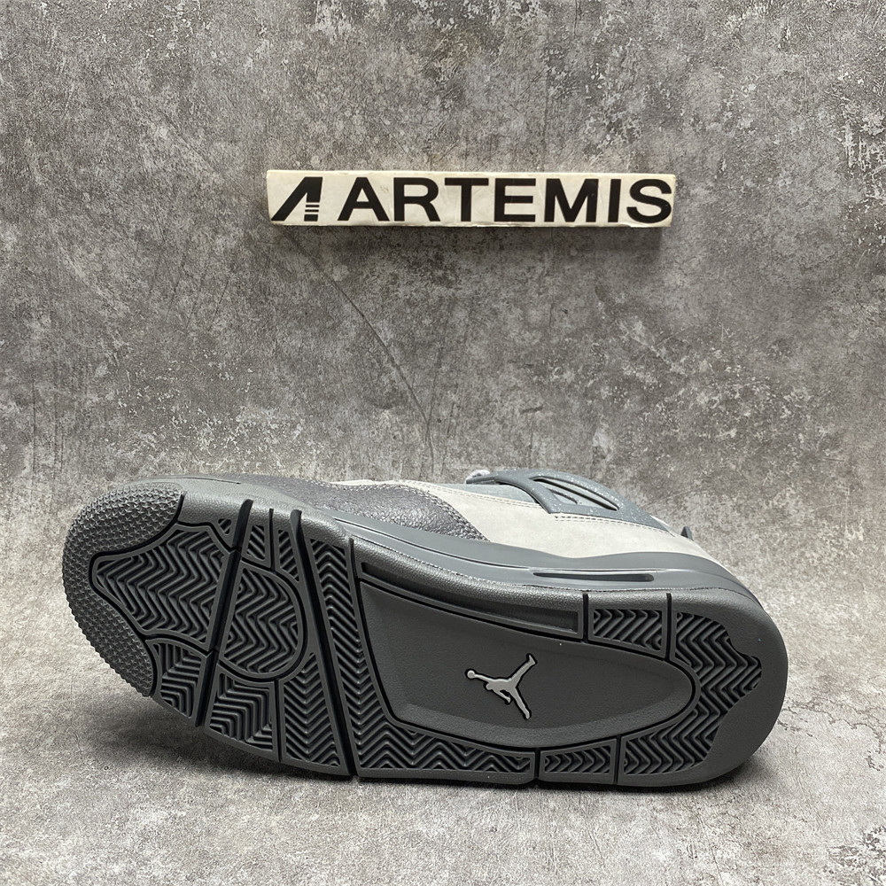 UA Jordan 4 Retro SE Paris Olympics