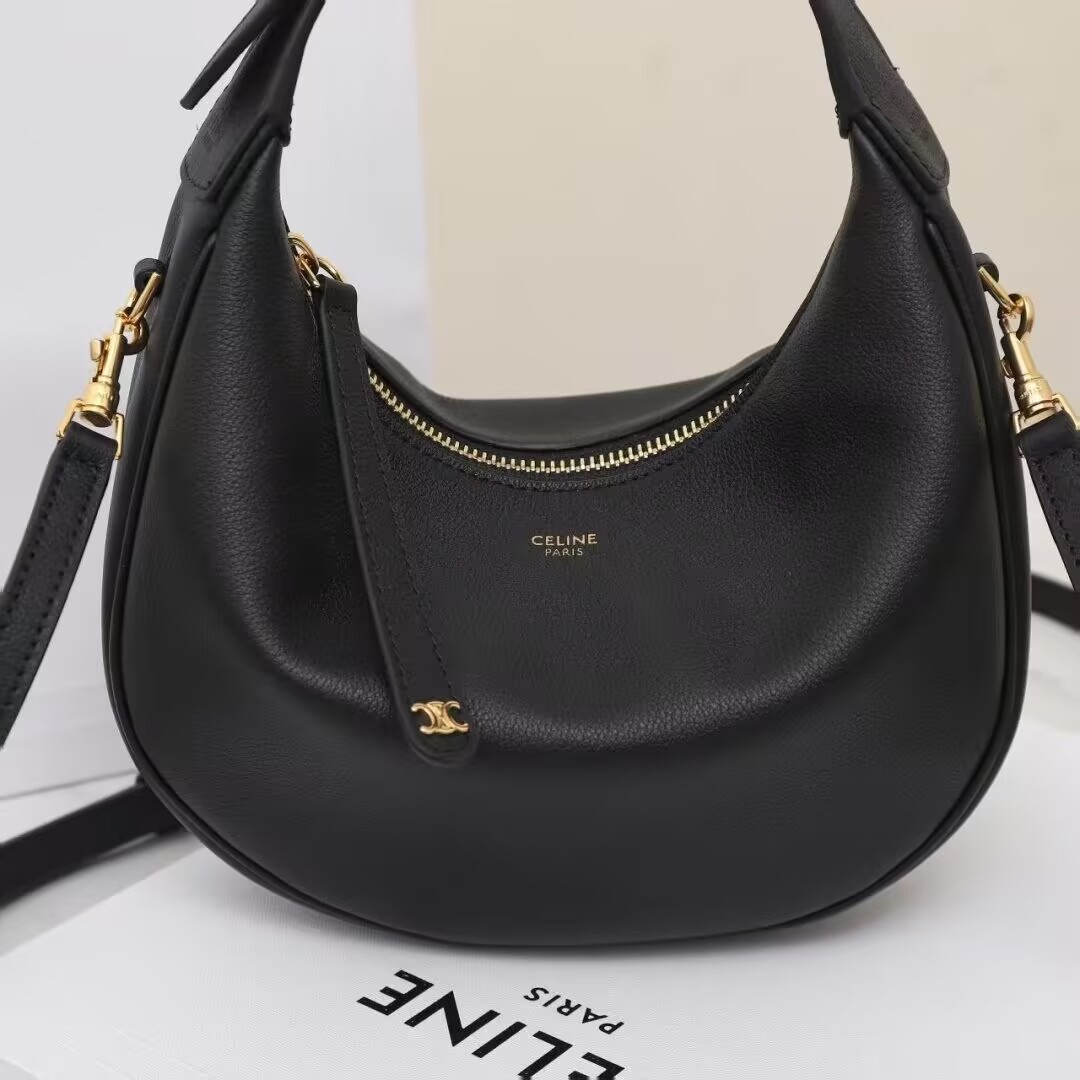 Ce**e teen Ce**e lulu in grained calfskin 21x24x5cm