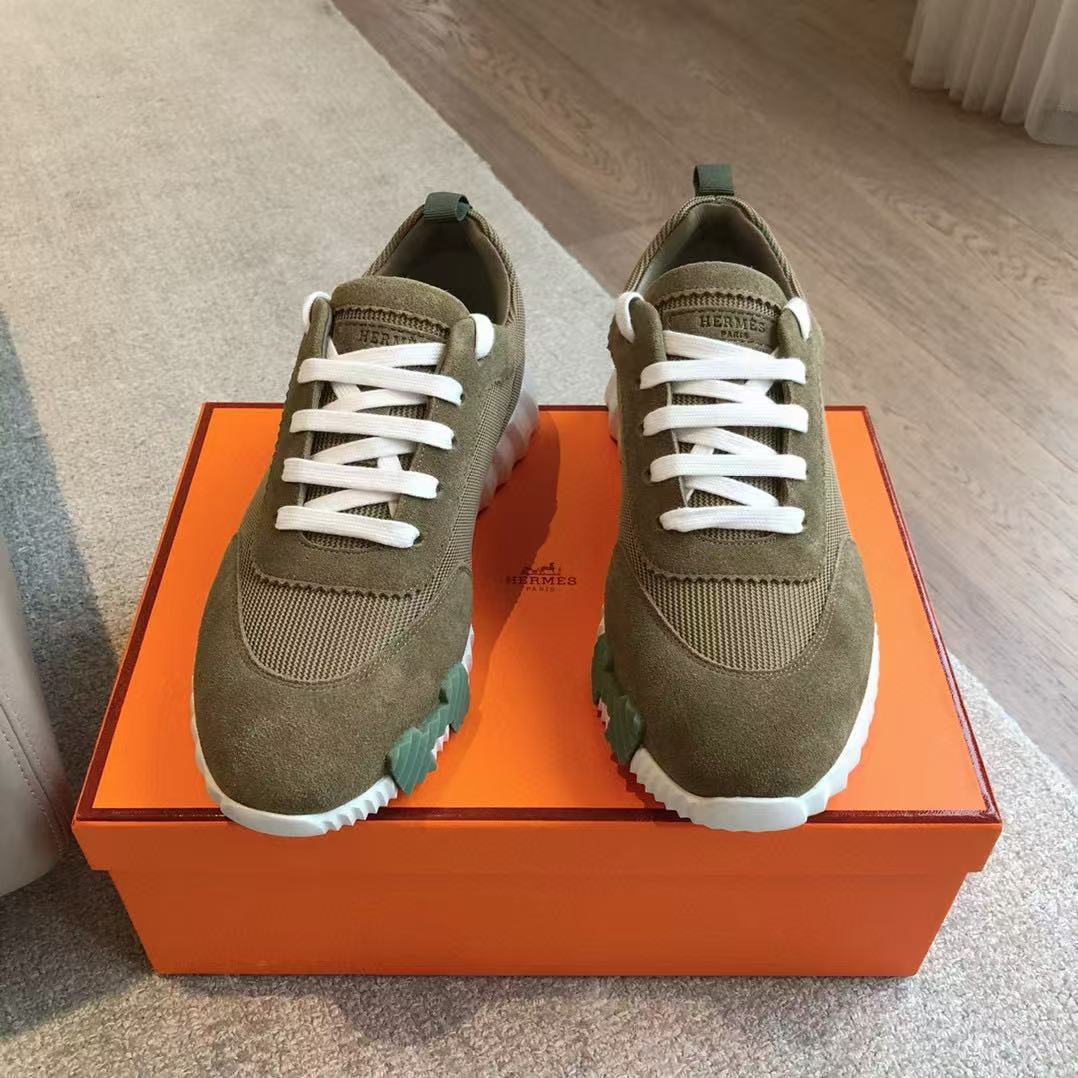 UA Hermès Bouncing Sneaker