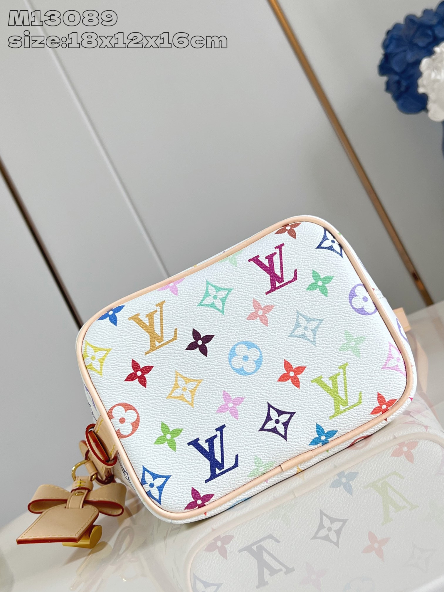 LV x TM All In BB M13089 18x12x16cm