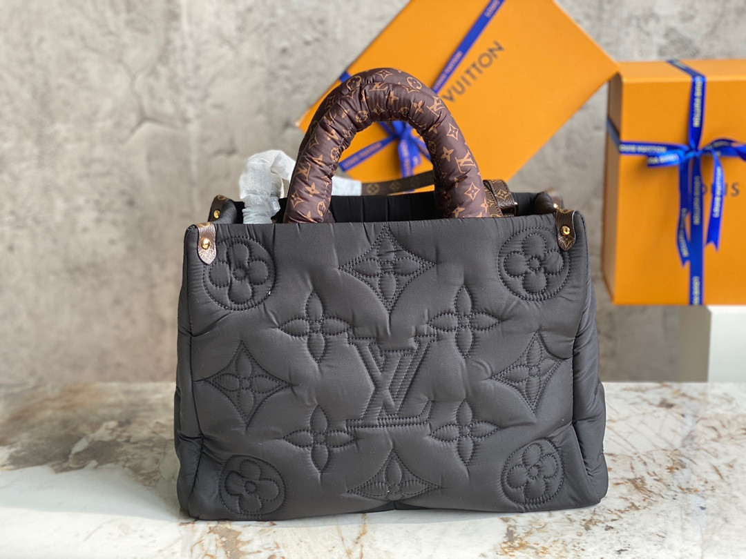 LV ONTHEGO M21069 BLACK 35 x 27 x 14 CM