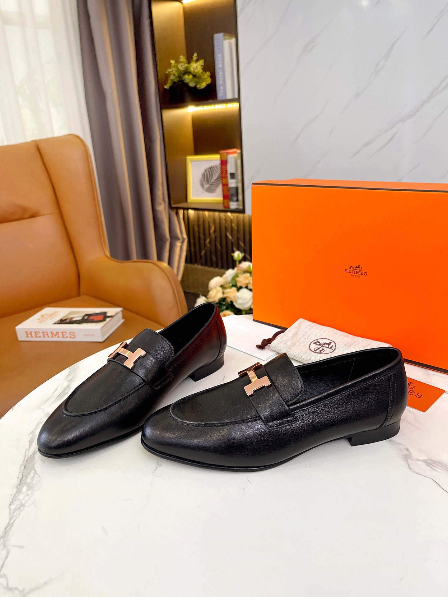 UA Hermès Paris Loafer