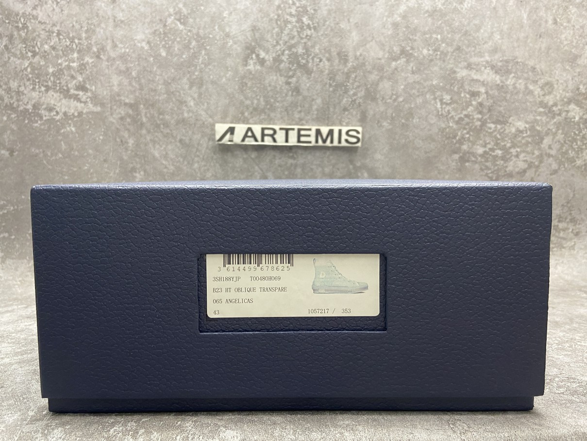 D*or b23 high top daniel arsham light blue