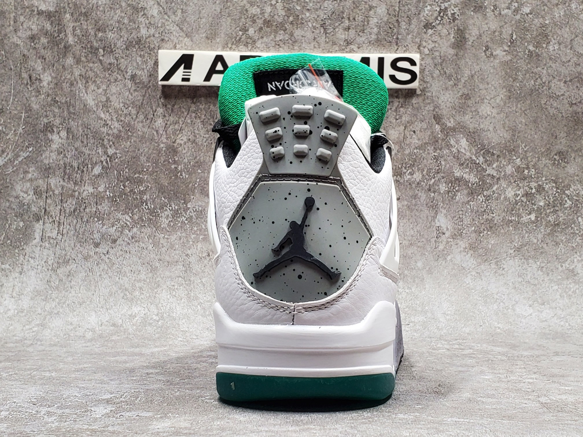 Air Jordan 4 Retro Lucid Green Rasta