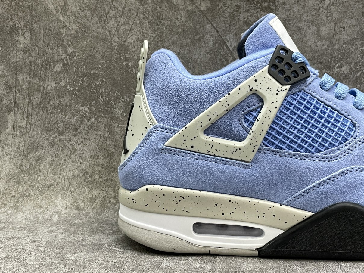 Air Jordan 4 Retro University Blue