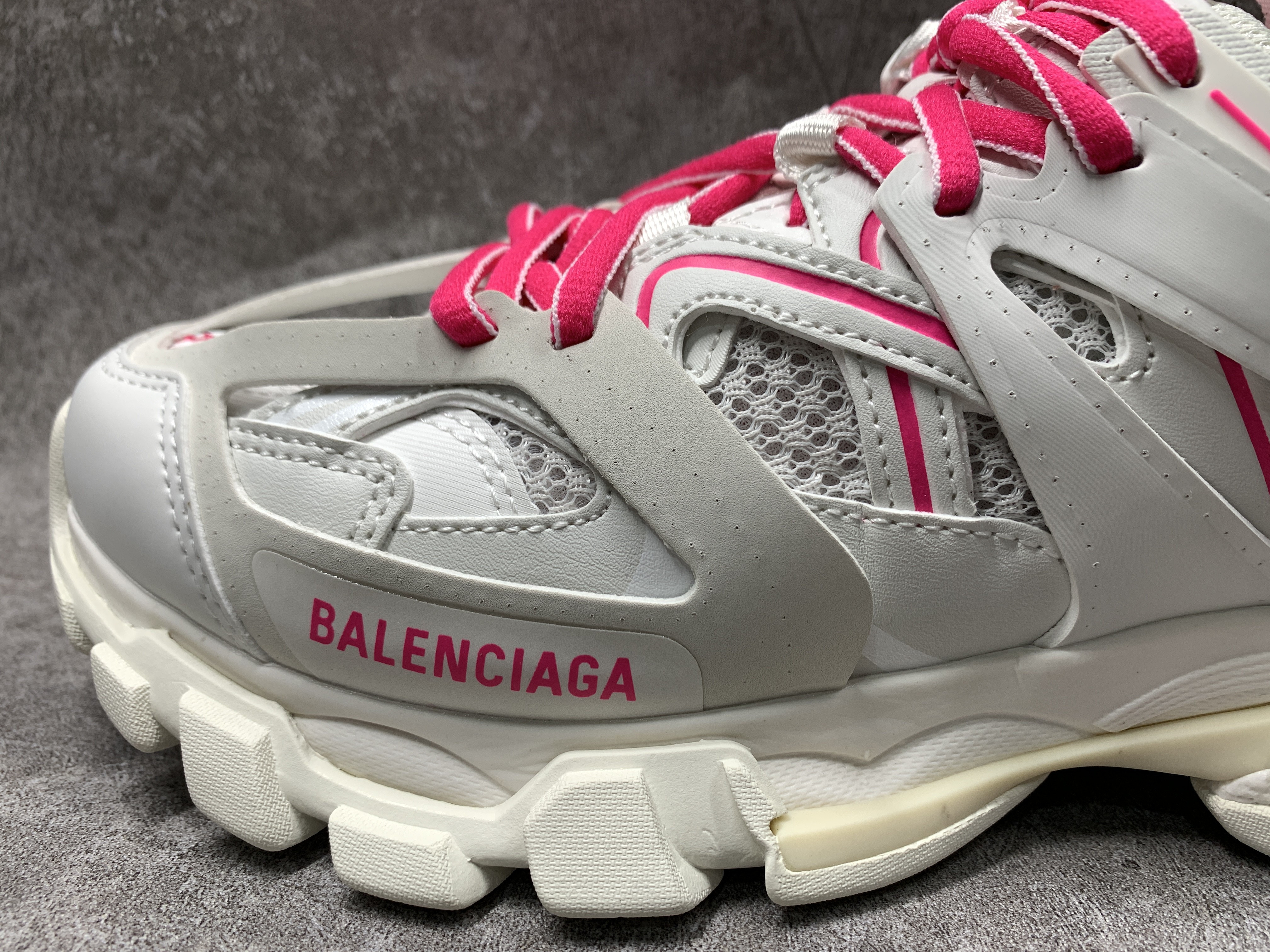 Balenciga Track Mule White Pink