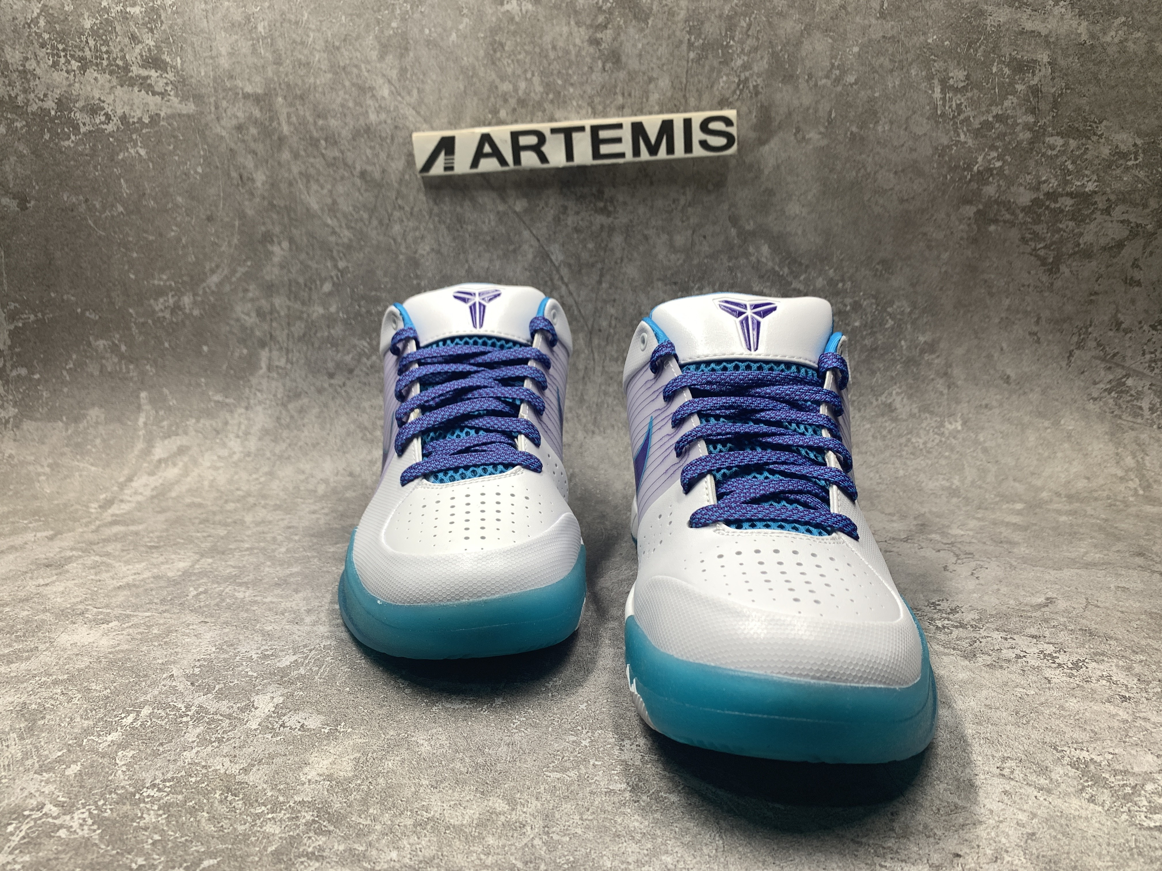 Nike Kobe 4 Protro Draft Day Hornets