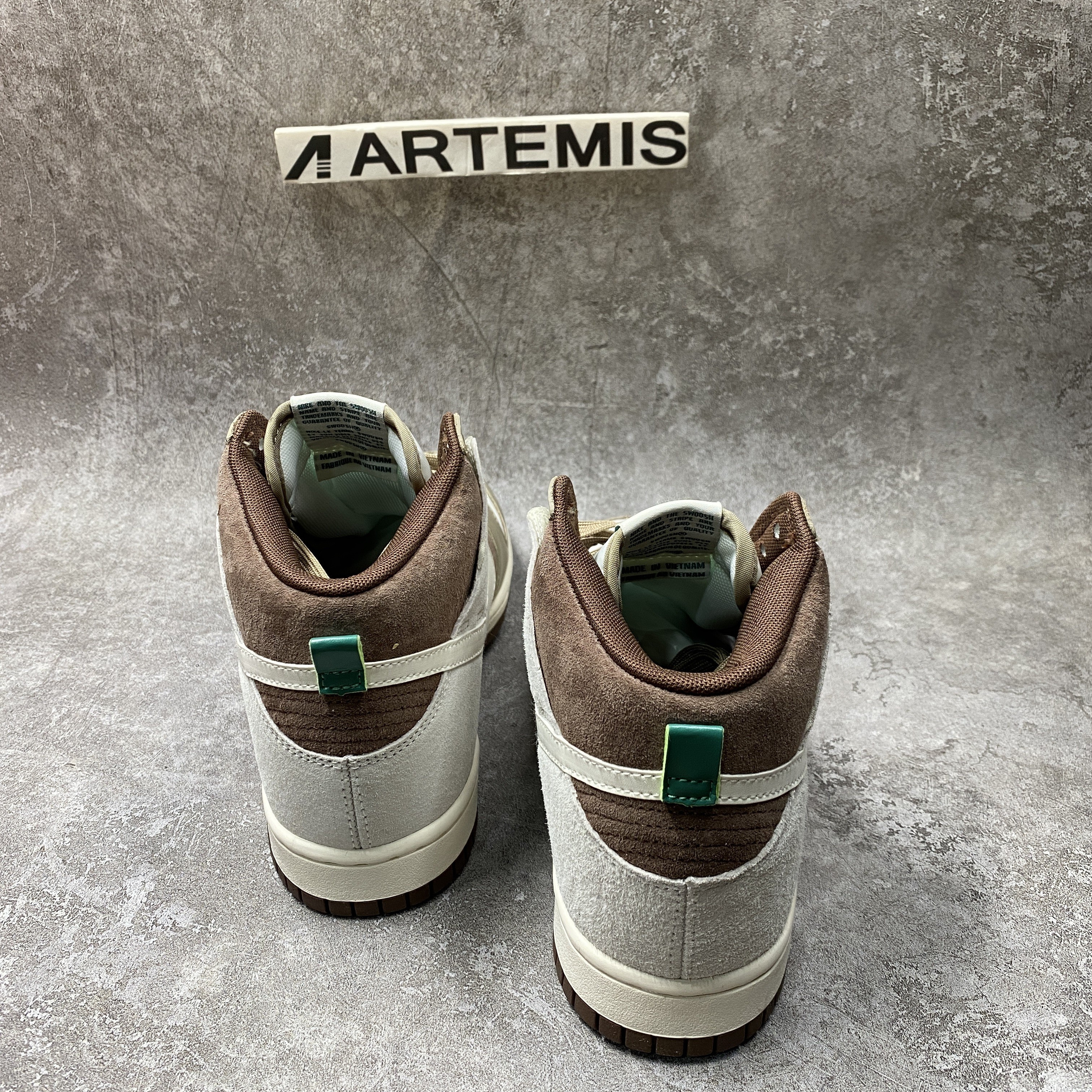 Nike Dunk High Light Chocolate