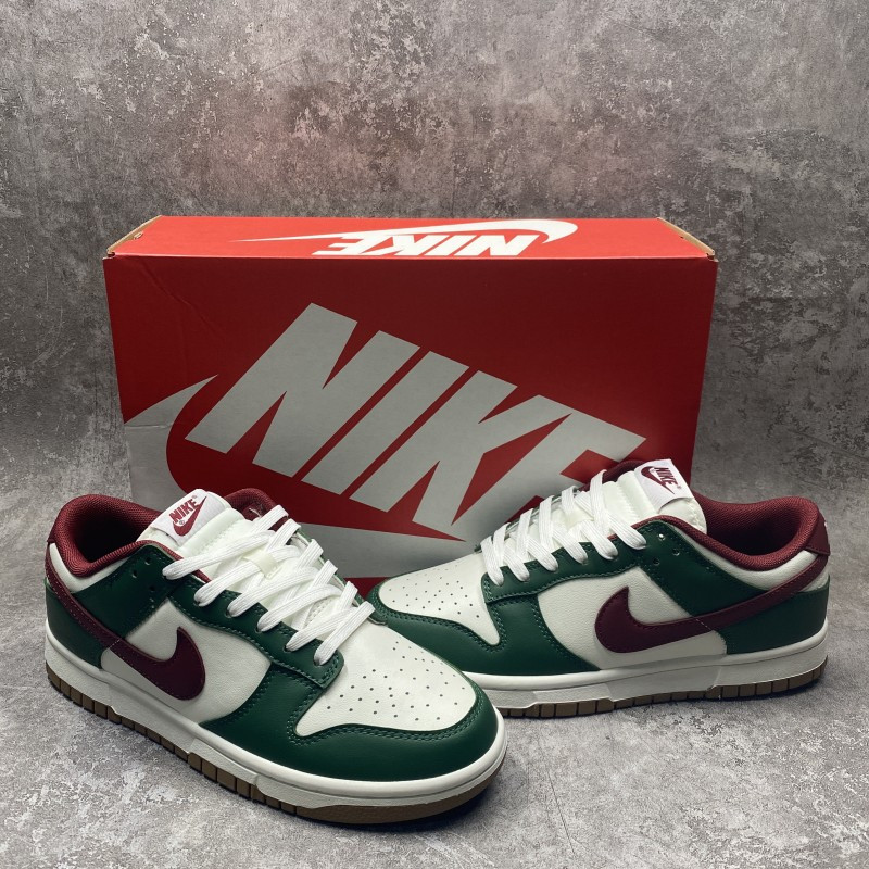 Nike Dunk Low Gorge Green