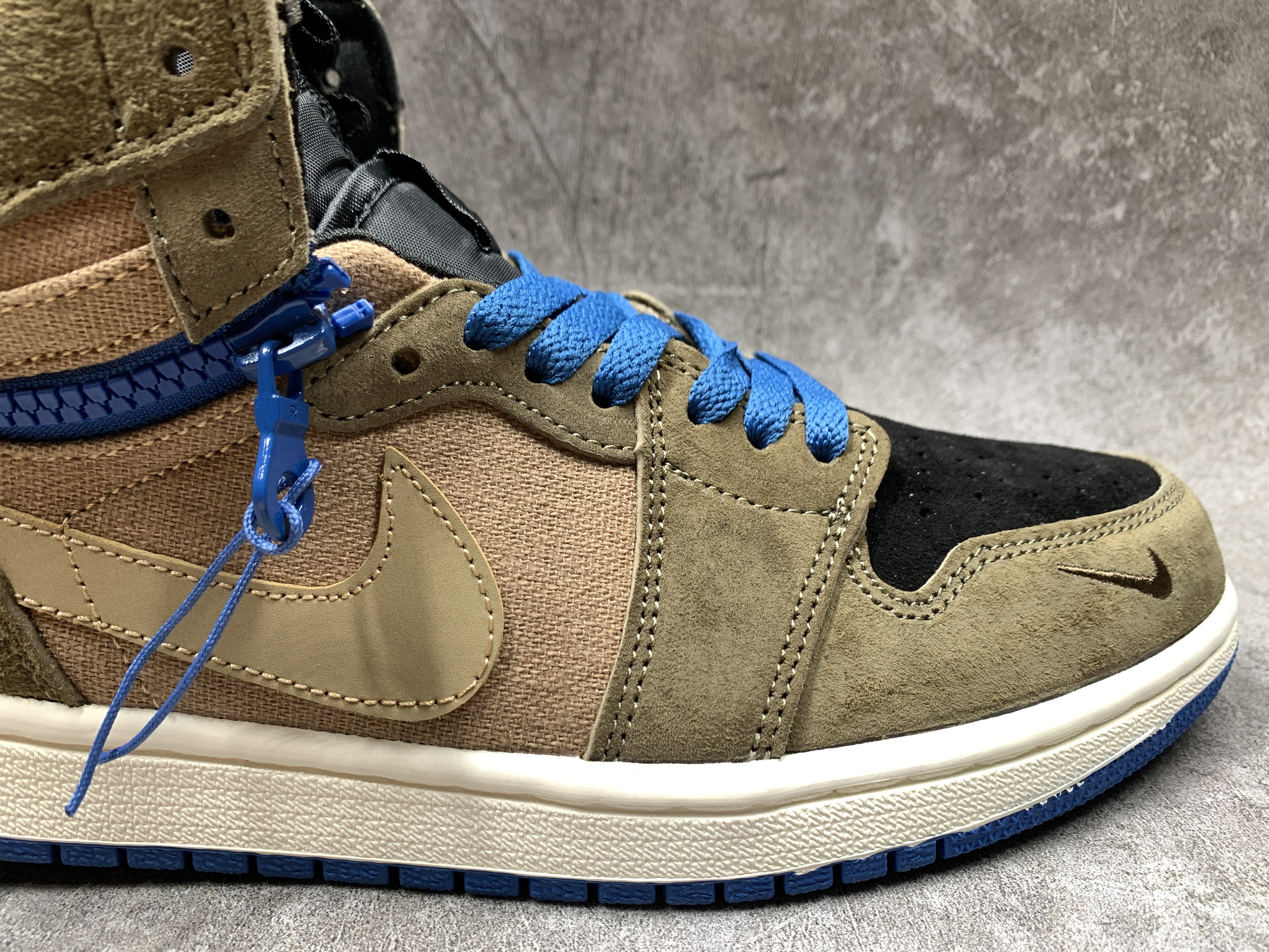 Air Jordan 1 High Switch Lets You Go From High To Low With Zippers