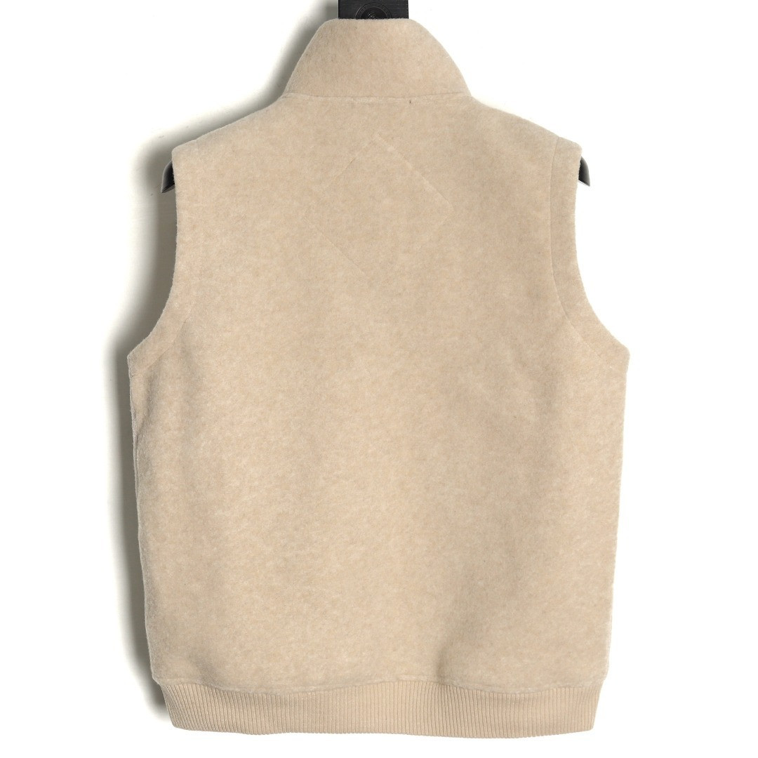 Can*a Go*e lambskin vest