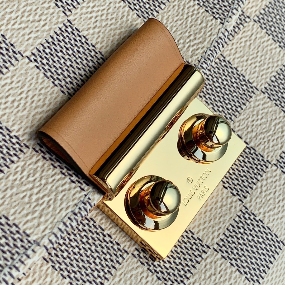 LV Braided Croisette N50053