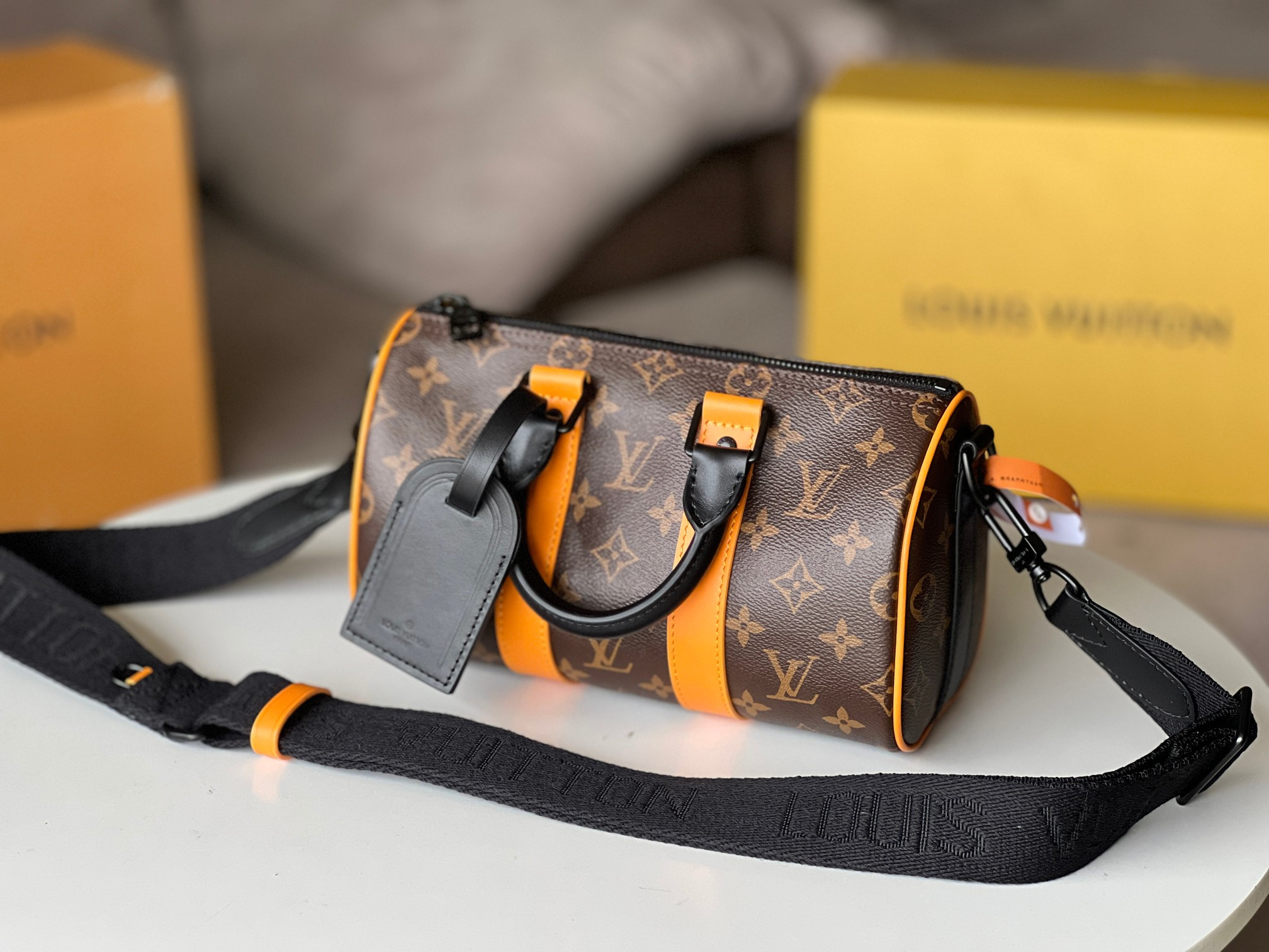 l0*is V*t0n keepall bandoulière 25 m46687 9.8 x 5.9 x 4.3 inches