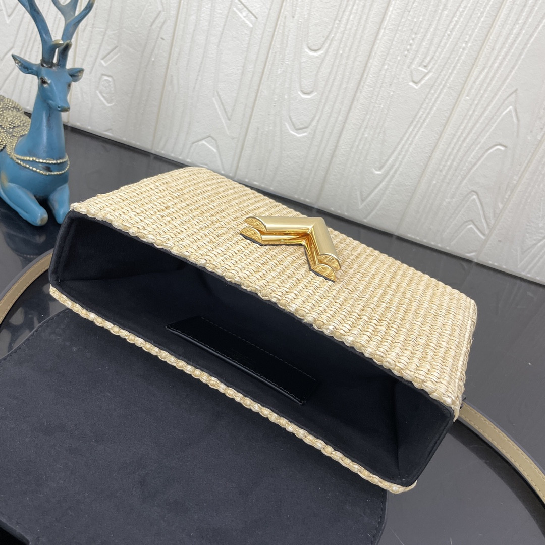 l0*is V*t0n go-14 mm black 9.1 x 6.3 x 3.9 inches