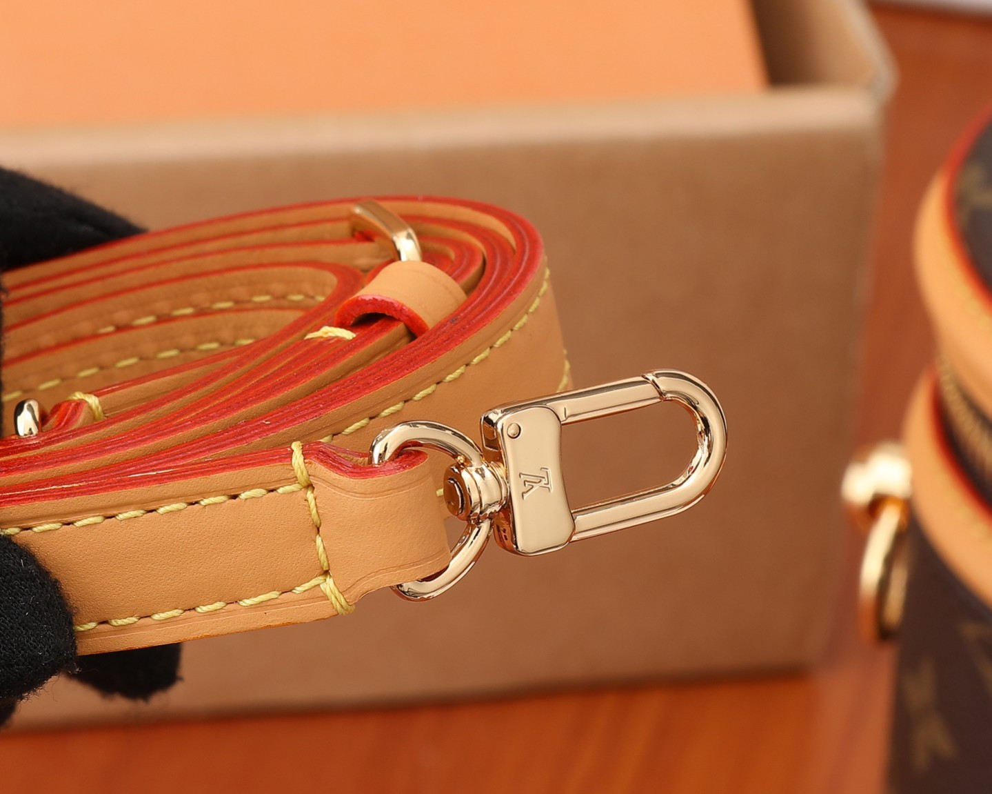 l0*is V*t0n lv m82952 nano cannes 14.5x14x12 cm