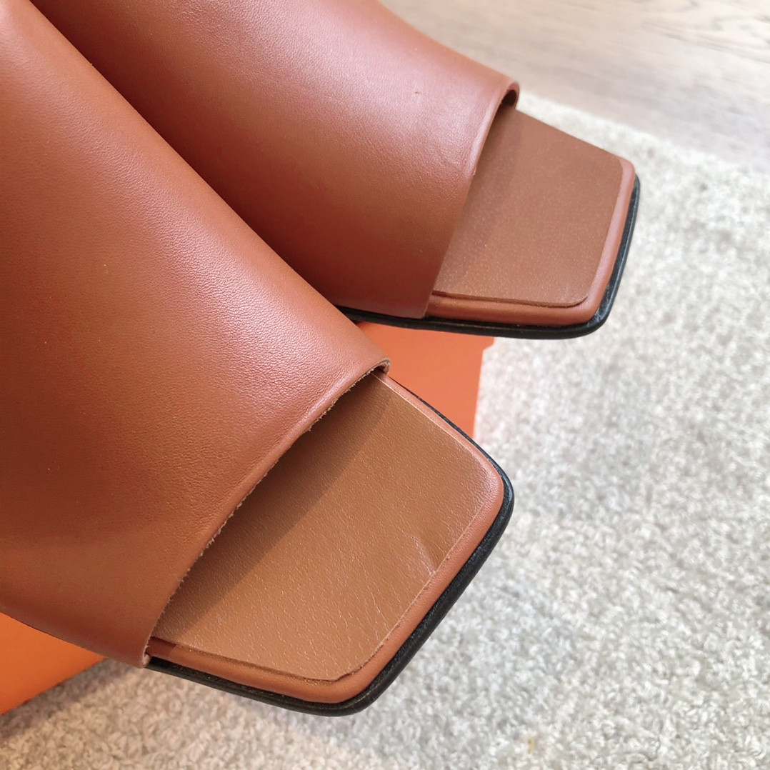 UA Hermès Iconique 60 sandal