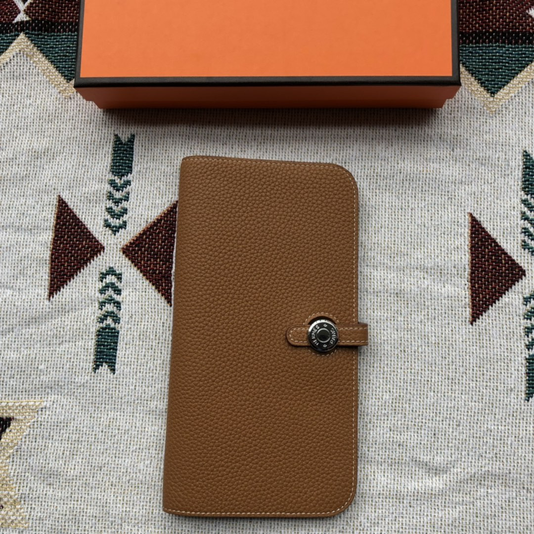Hermès Dogon Duo Wallet