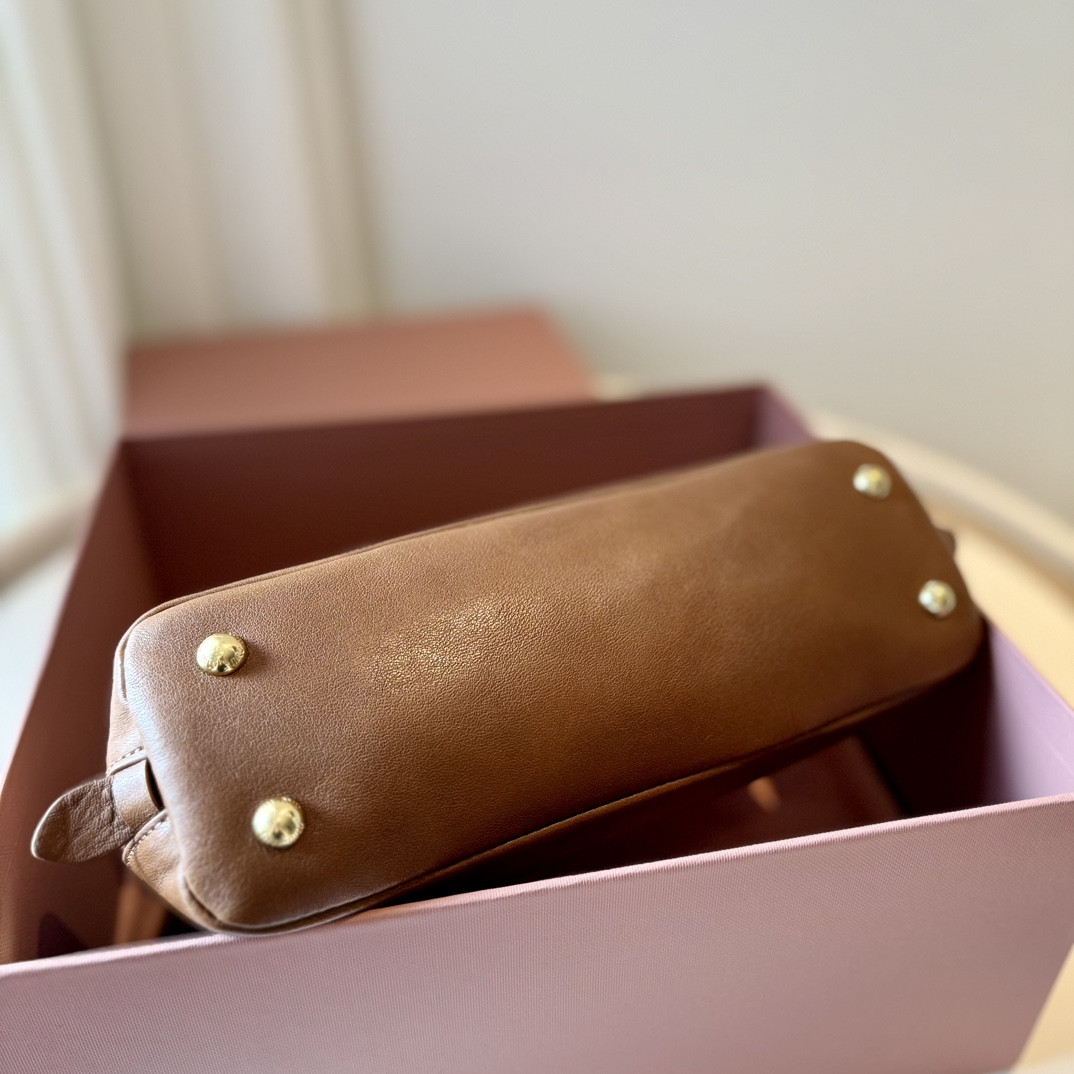 Miu Miu Aventure nappa leather top-handle bag 16.5x28x10cm