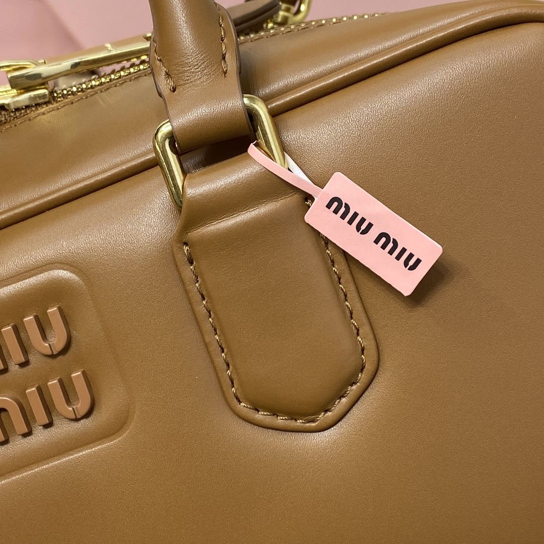 Miu Miu Arcadie leather bag 12x27x9cm