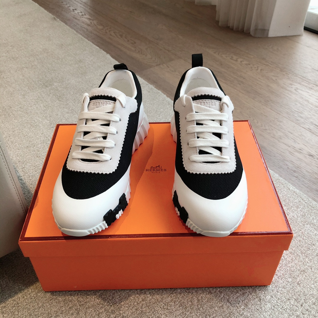 UA Hermès Bouncing Sneaker